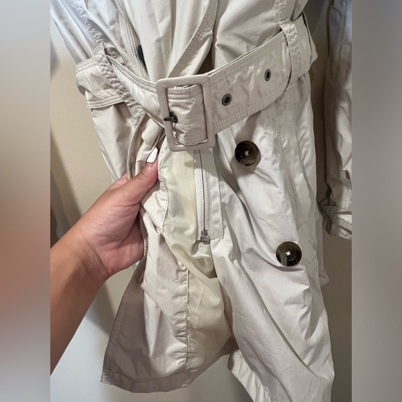 The North Face Jacket - Picture 7 of 8